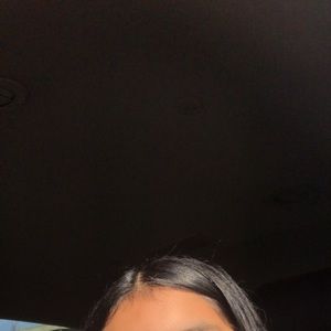 Meet your Posher, Mia